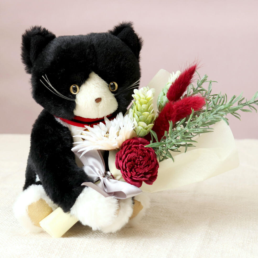 Plush Kitten and Red Flower Bouquet Gift